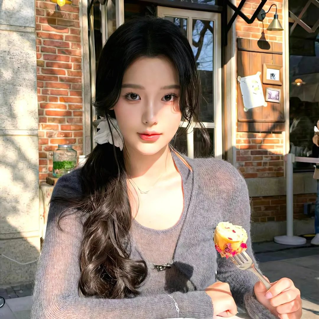 白衣校花与大长腿2